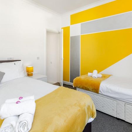 Cosy Anfield Guesthouse - Free Parking Liverpool Ngoại thất bức ảnh